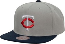 Mitchell  Ness Cap Minnesota Twins MLB Away Coop Snapback Hat