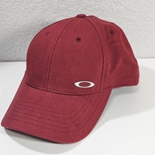 Vintage Oakley Software Snapback Hat Cap Cotton Casual Men Women Made in USA Red
