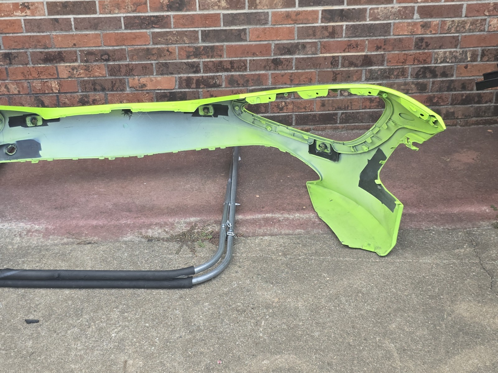..2018-2023 MCLAREN 720S FRONT BUMPER COVER OEM W/LOWER BUMPER 14A0153CP