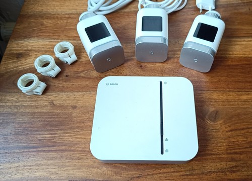 Bosch "Smart Home Controller 1" inklusive 3 x Bosch "Heizkörper-Thermostat II" - Bild 2 von 6