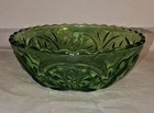 Vtg. Anchor Hocking Starburst Medallion Scalloped Rim 4.5" Berry Bowl