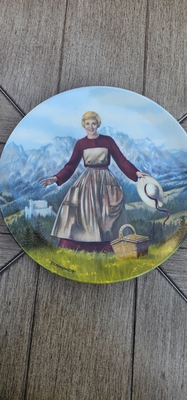 Sound Of Music Collector's Plate • First In Series • Edwin M. Knowles China Co.