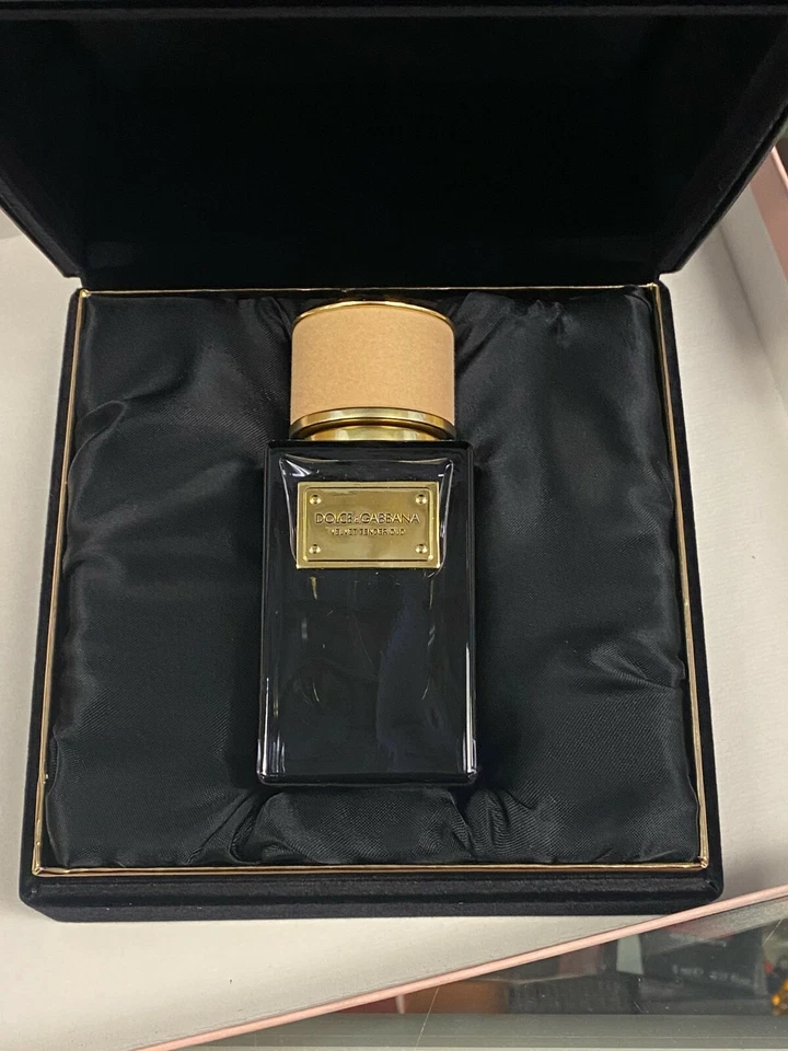 Dolce & Gabbana Velvet Tender Oud Eau de Parfum Spray para Mujer (1.6 floz/50 ml) Foto 2 de 3