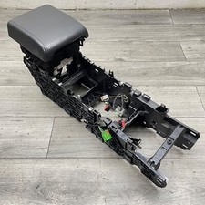 DISCOVERY SPORT L550 ARM REST LEATHER CENTRE CONSOLE NAV USB PORT AUX 12V 14-19