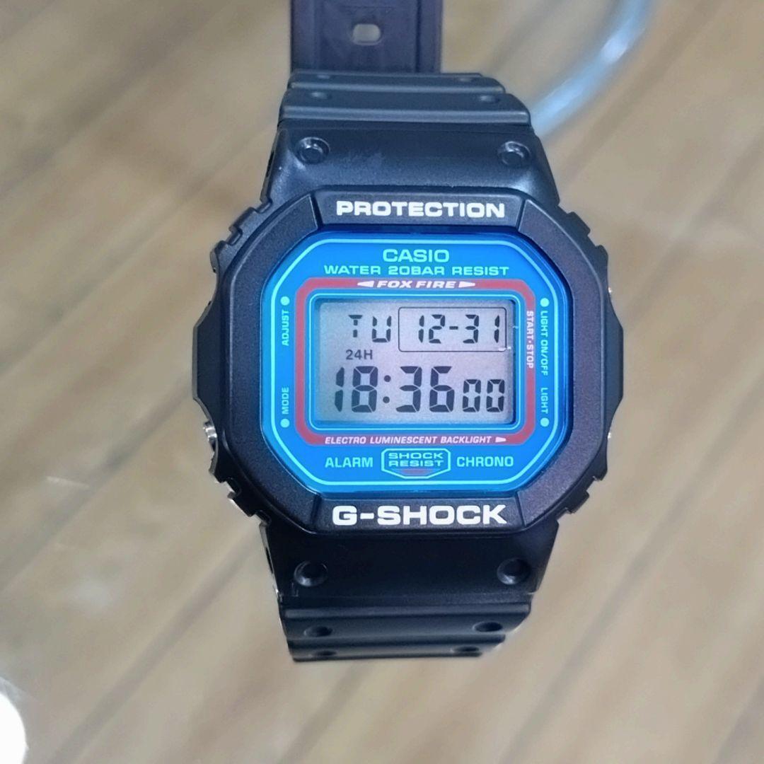 DW-5600-Georgia-White - 時計 DW-5600-Georgia-White - 時計