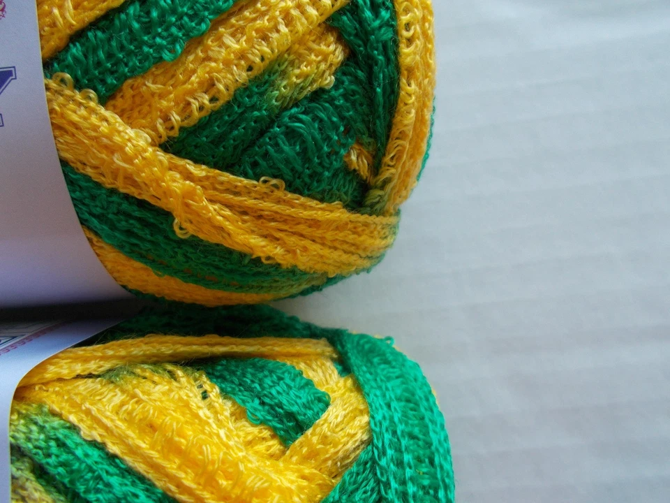 Sundance Varsity Volantes Volantes Malla Hilo, Verde/Dorado, Lote de 2 (28 yardas cada uno) Foto 2 de 3