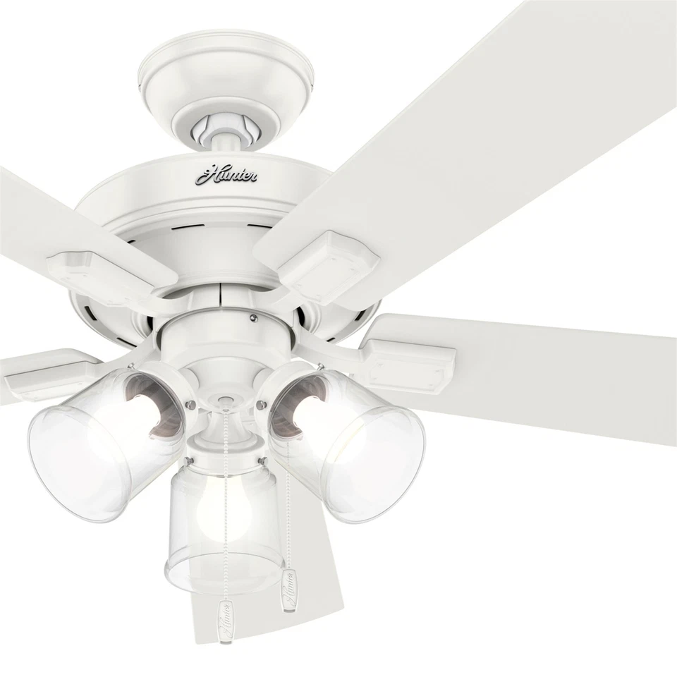 Hunter Fan 52 in Casual Fresh White Indoor Ceiling Fan with Light and Pull Chain