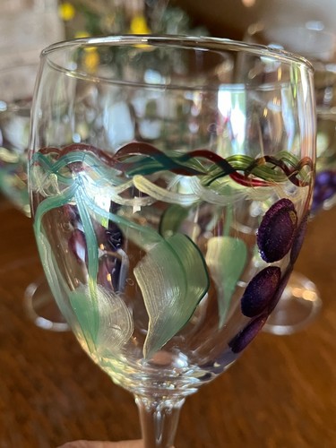 Set of 6 Artisan Hand Painted Grapes Vine Artist Signed Wine Glasses Winery - Picture 9 of 13