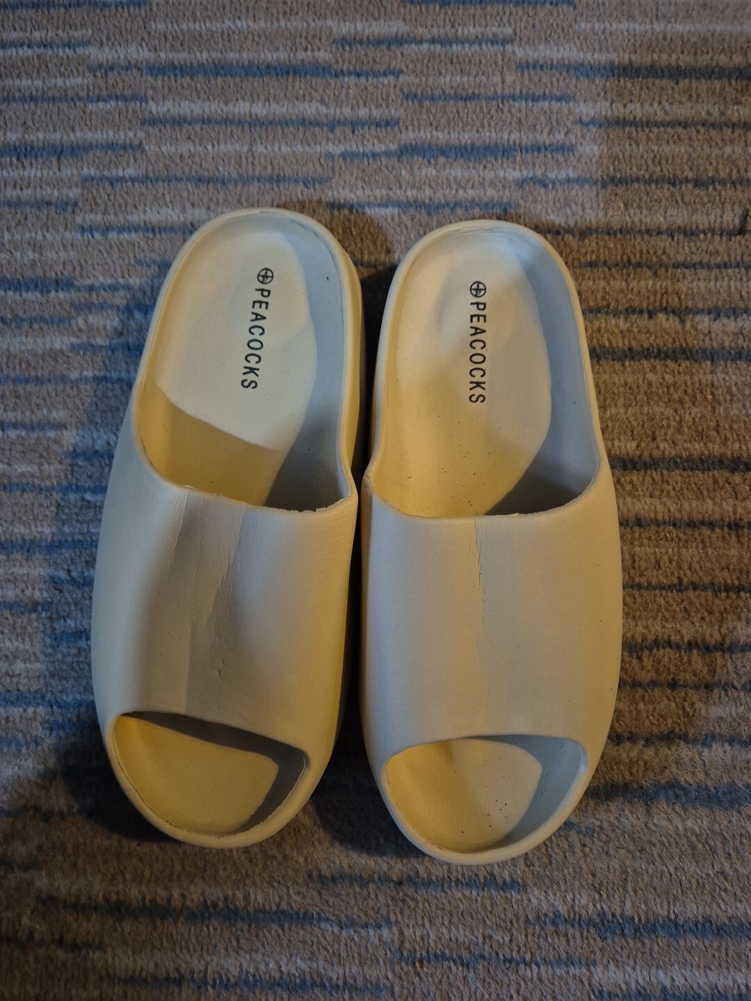 APL Sandali slider gialli pavoni taglia 4