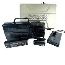 Vtg Panasonic PV-300D VHS HQ OmniMovie camcorder hard case  accessories