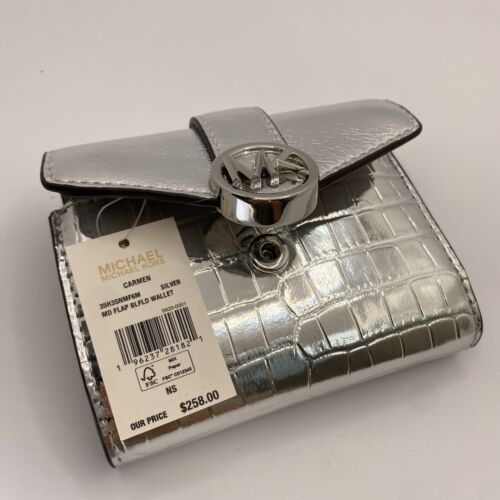 NWT Michael Kors Women's Wallet Carmen Medium Flap Bifold - Picture 28 of 33