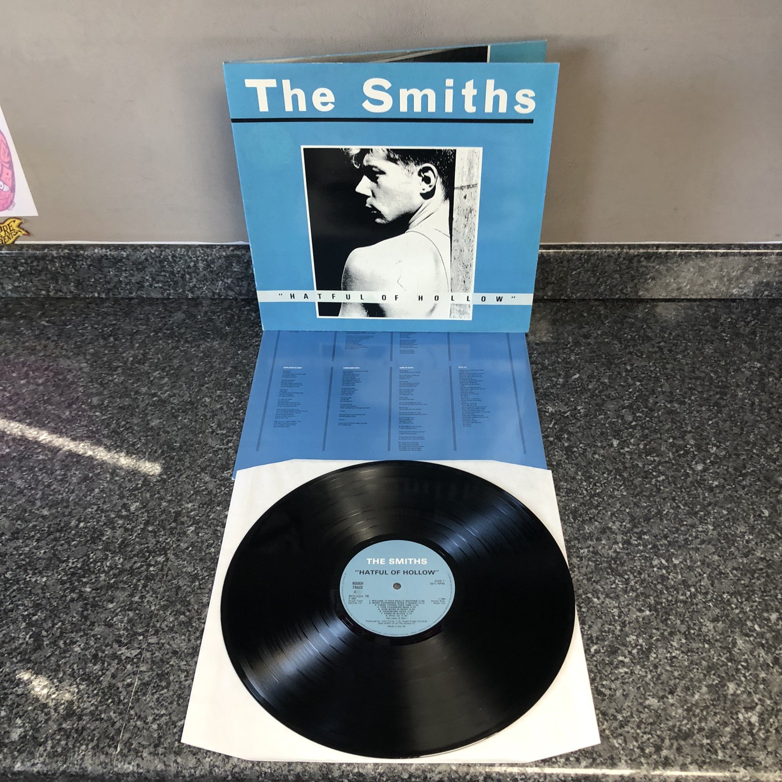 LP VINYL THE SMITHS HATFUL OF HOLLOW ROUGH 76 UK 1ST PRESS LP VINYL 1984 EX+/EX