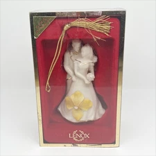Vintage 2002 Lenox Annual Bride and Groom Christmas Tree Ornament Yellow New