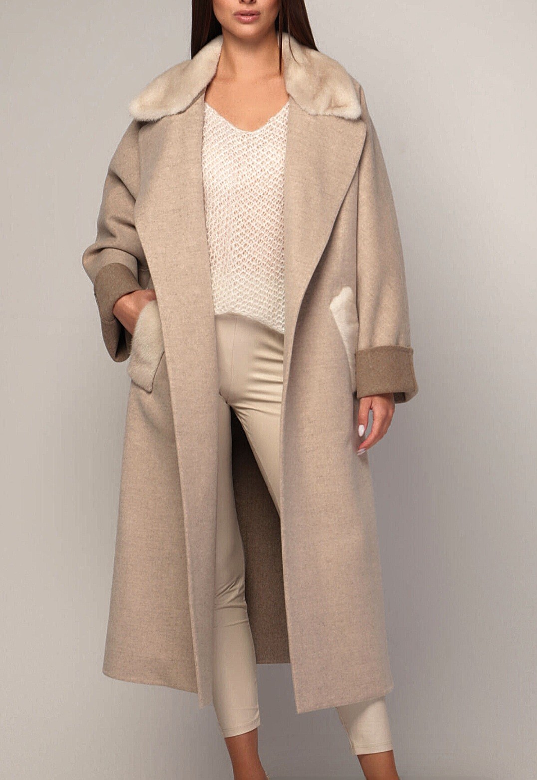 Handmade Loro PIANA Long Wool Coat with Mink Fur Size IT40 UK8 USA4 Color Beige