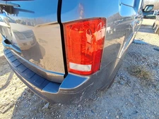 Used Right Tail Light Assembly fits: 2010 Honda Pilot Right Grade A
