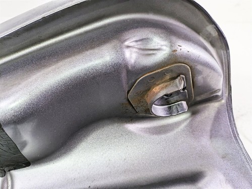 2008 Yamaha XVS1300 V-Star Tourer Fuel Gas Petrol Tank -No Dent 3D8-Y2410-00 - Picture 10 of 12