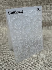 Cuttlebug Emboss Folder - Flowers, Hearts, Vines