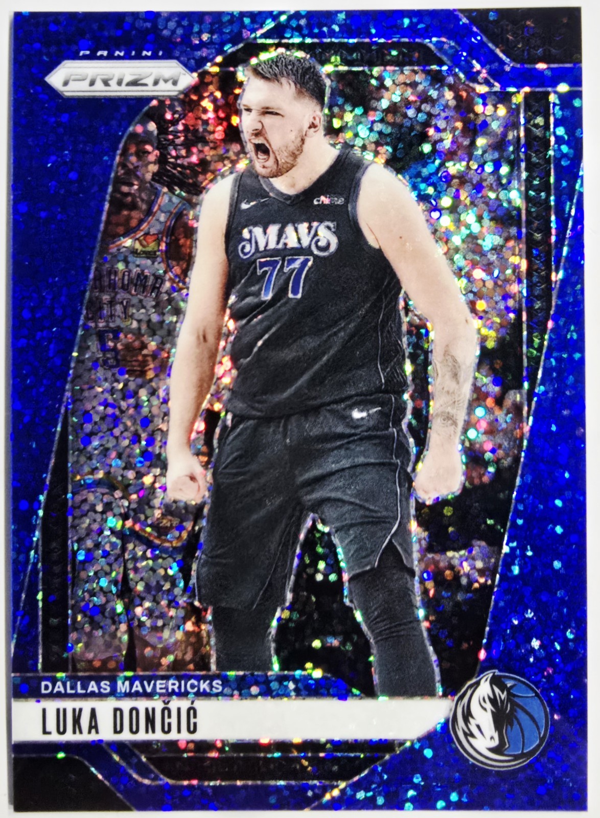 2024-25 Panini Prizm Blue Sparkle /144 Luka Doncic #89 Mavericks 🔵⚪️✨️