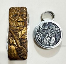Zippo Barrett Smythe Godzilla keyring, scissor,…. New.