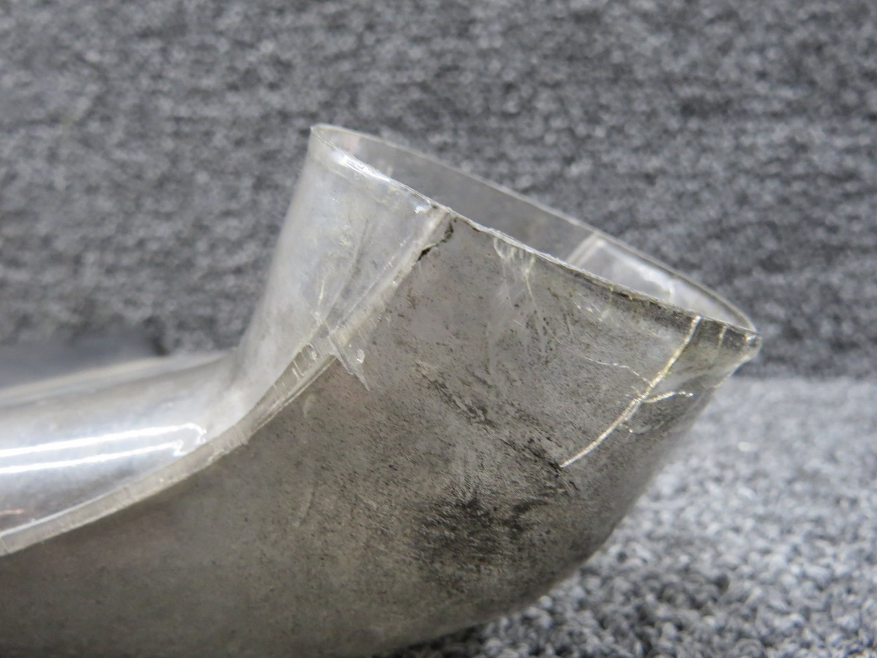 169-554012-9 Beechcraft B24R Windshield Defrost Duct (Cracked)