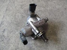 Fuel pump petrol pump high pressure pump Audi TT 8J A3 8P VW Golf 5 06F127025B