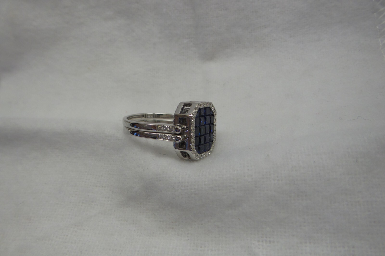 Fine Solid 18kt Double Sided Flip Ring, Natural D… - image 9