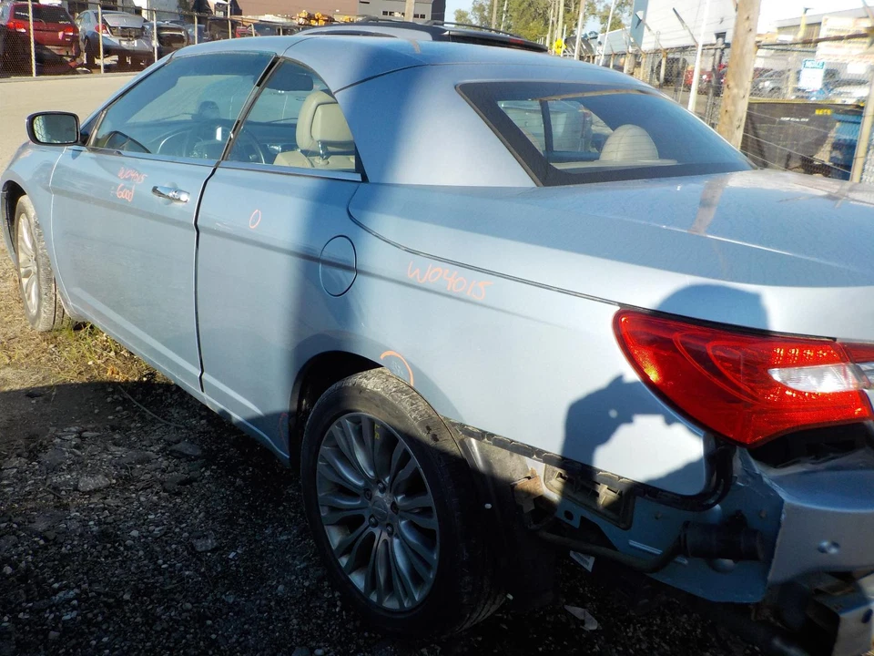 Used Ignition Switch fits: 2013 Chrysler 200  Grade A - Image 3 of 4