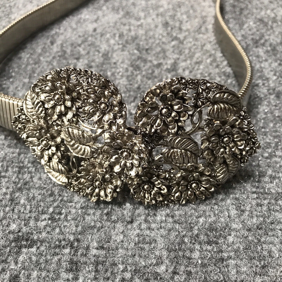 Vintage Belt XS Small Silver Tone Coil Buckle Floral Heart Cowgirl Y2K 90s Fairy - Image 3 of 4