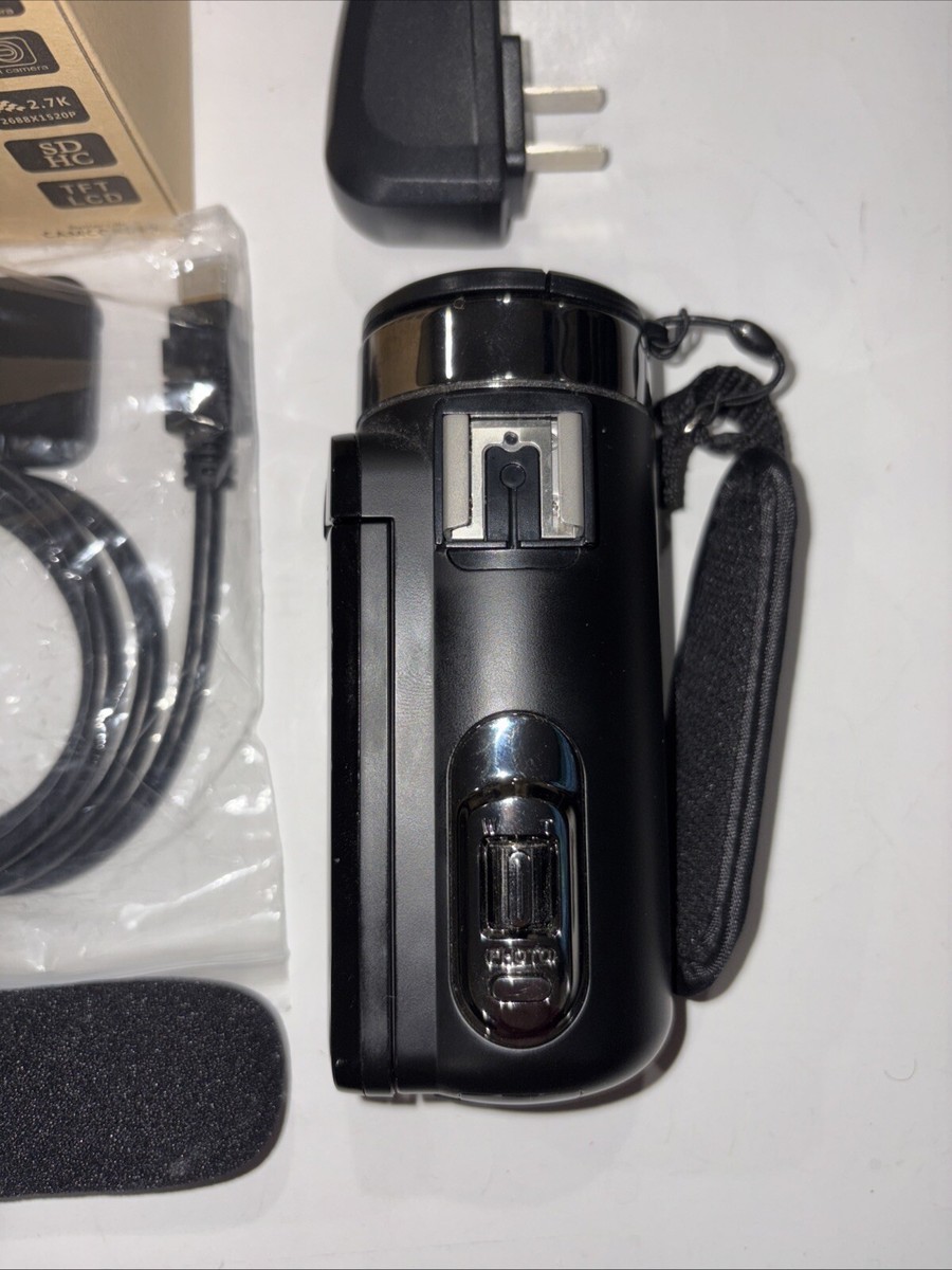 DVC Digital Video Camera(機種名不明) PRAKTICA Dvc 5.1 Hdmı Video Kamera (5 Megapiksel 5 Kat Optik Zoom