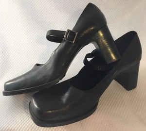 naturalizer mary jane heels