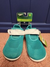 Speedo Shore Explore Water Shoes Girls Swim Shoes Green Size Large 9-10 Kids NWT