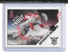 2020 Topps Big League Baseball Defensive Wizards #DW14 Mike Trout (Angels)