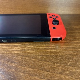 Nintendo Switch 32GB Handheld Console - Neon Red/Neon Blue - Works Perfectly