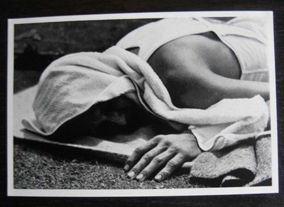 Olympia 1936 USA Glenn Morris taking a break, a nep between sport events #22