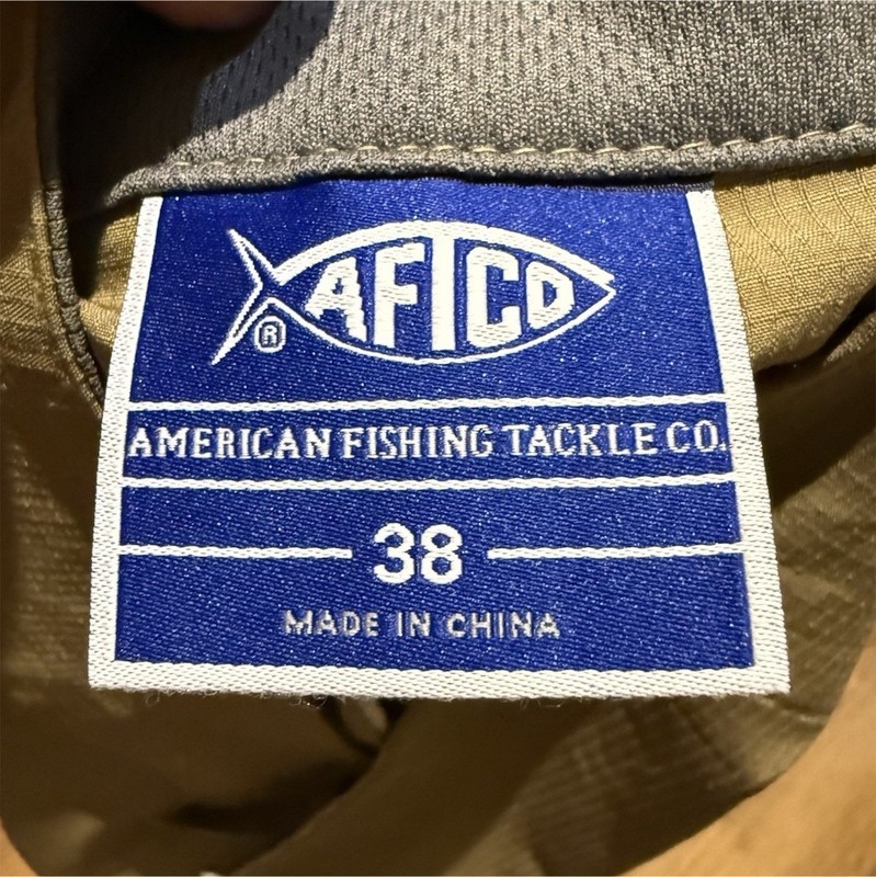 AFTCO Plier PKT Fishing Shorts Khaki 38 Ripstop UPF 50 Plier Pocket Men's