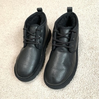 UGG Neumel Black Leather Chukka Boots Mens Size 7