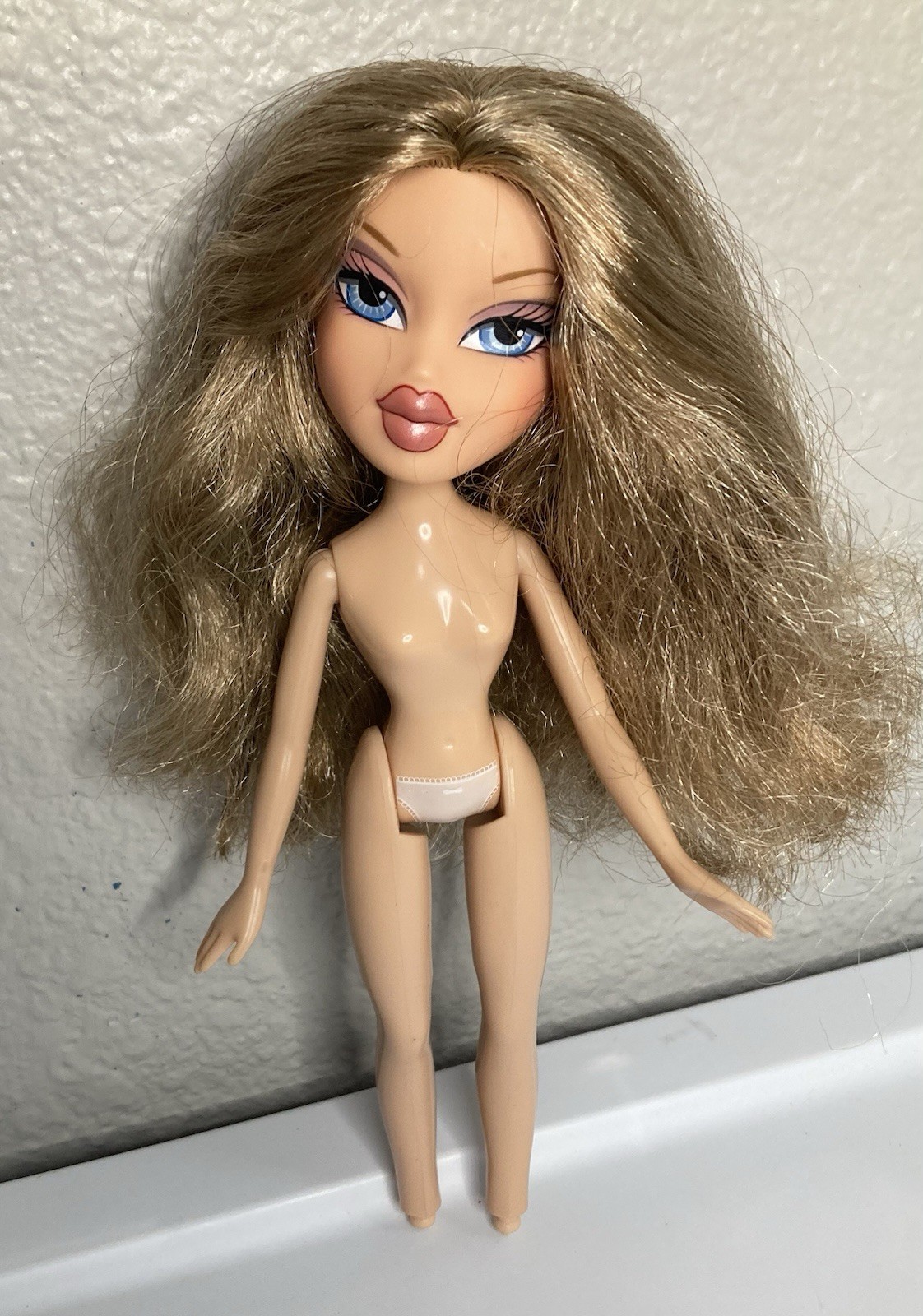 Bratz Cloe Wild Wild West Rodeo Doll HTF Excellent Condition Beautiful