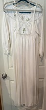 Night Gown  Robe White Floral Embroidery Lace Bridal Set Size Medium Vintage