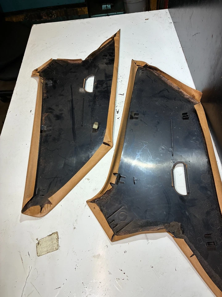 Panel de moldura 2016950144 pilar C 2016950244 84-93 Mercedes Benz W201 190D 190E Foto 4 de 4