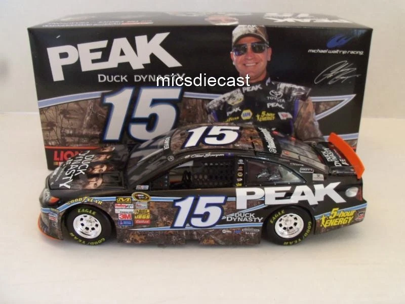 RARO 2013 Clint Bowyer #15 Duck Dynasty 1:24 Acción Diecast Duck Commander Foto 2 de 4