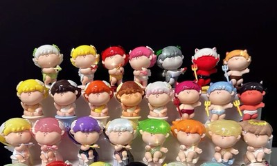 A Set Of 23 Amlls Standing Angel