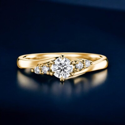 Runder Diamant-Verlobungsring Lab Created 0,62 kt 14 kt Gelbgold E F VVS2