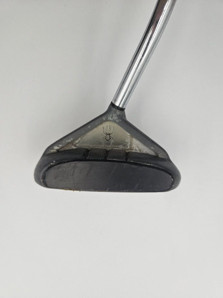 Confidence Spider Tarantula Right Handed Putter, Steel Shaft, Approximately 35" - Image 2 of 4
