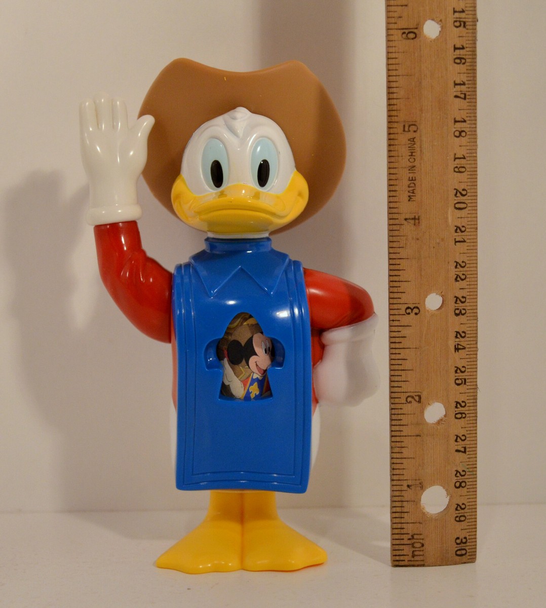 2004 Donald Duck 5.75