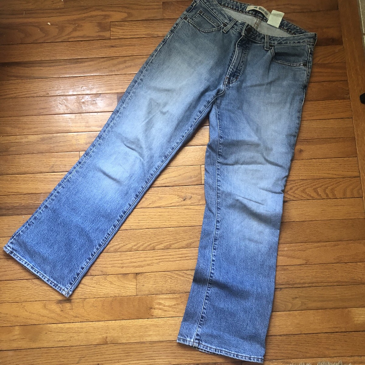 GAP Women's Boot Cut Jeans - Super Soft Stretch Denim, Classic Fit For Everyday Comfort - View #6