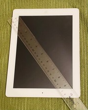 Apple iPad A1458 4th Generation 9.7" White Silver NOT WORKING - PARTS ONLY