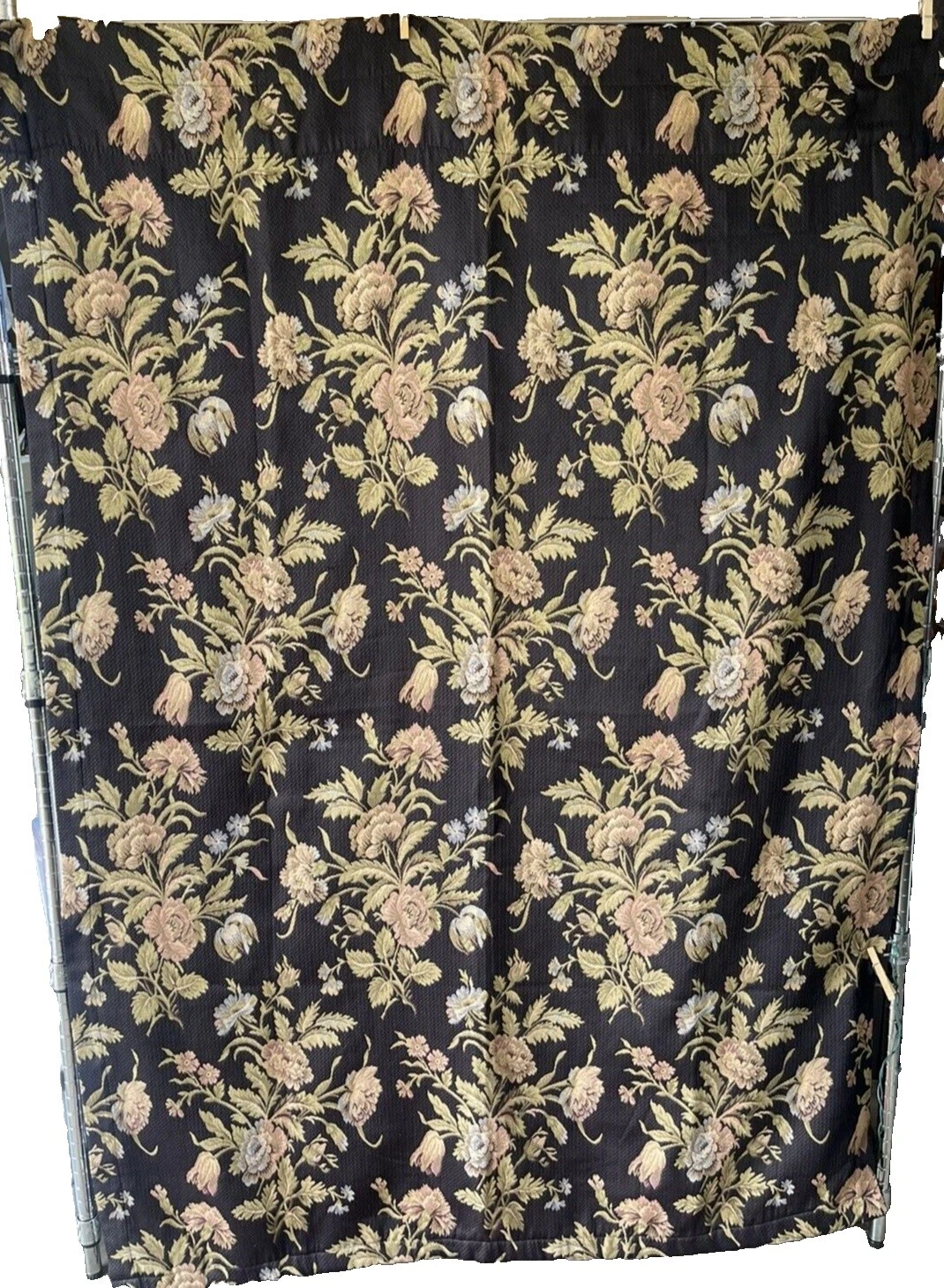 Waverly Cortinas de Ventana Floral Negro