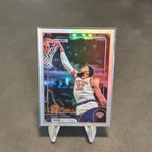 Karl-Anthony Towns 2025-26 Topps NBA Hoops Card # 249 Knicks