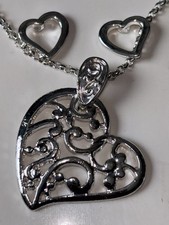 18  Heart Necklace Set With Heart Earrings