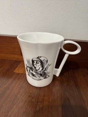 Whittard Mad Hatters Tea Party Porzellan Tasse mit Schlüsselgriff Alice im Wunderland